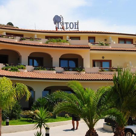 Hotel Scoglio Del Leone Zambrone Exterior foto